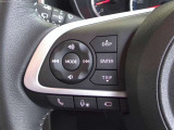 ステアリングスイッチ付!運転中も目線を動かす事無く音量等の操作可能!