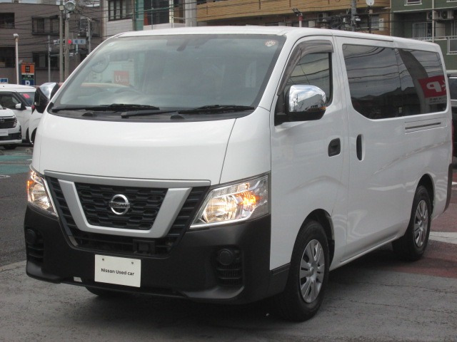 NV350キャラバン 2.0 DX ロング