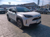 広々とした車内空間に優れた燃費性能。更にデザインも上質で人気のお車です!