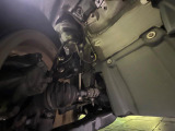 お車を安心してお乗りいただく為には、足回りの定期点検が欠かせません。サービスサポート(有償保証)では無料点検もご提供しており、安心のカーライフをお過ごしいただけるサポート体制が整っています。