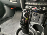 弊社お客様より頂いた下取車やデモカーが在庫の殆どを占めています。車の経歴や整備記録が分かり、ご安心してお車をお選び頂ける正規ディーラーならではのラインナップでございます。