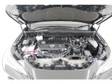 直列4気筒2500ccエンジンです