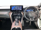 見通しのよいすっきりとした視界で、誰でも運転しやすいです。運転のしやすさは疲れにくさにも繋がりますよ♪