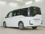 当社では、お客様に安心してお車をお選びいただくため、ご購入前に現車のご確認をお願いしております。