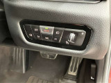 車外の明るさに応じて、自動的にライトの点灯・消灯をしてくれます。トンネルが続くような道でも、いちいちライトスイッチを操作する必要がありません。消し忘れの心配もありませんね♪