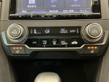 オートエアコン付きです!お好みの温度をセットするだけでエアコンの風量などを自動でコントロール。快適な車内でお過ごしいただけます。寒い時期には嬉しいシートヒーター付きです!