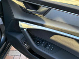スポーツサスペンション スポーツシート 20インチホイール アウディプレセンス アドバンスドキーシステム 電動チルト/テレスコピックステアリングコラム
