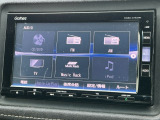 ナビゲーションは純正メモリーナビを装着しております。AM、FM、CD、DVD再生、Bluetooth、音楽録音再生、フルセグTVがご使用可能です。