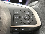 【レーダークルーズコントロール】高速道路での長距離走行が楽に!!自動で速度を保つクルーズコントロールが、衝突軽減システムと連携し、前方の車両を感知して車間を保つように速度調節してくれます!!