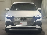 Q4 e-tron 40 アドバンスド 