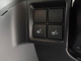 運転席と助手席にはシートヒーターも付いています!