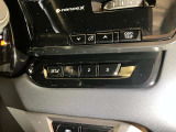 運転の操作性、快適性、など全ては、シートポジションから始まります。シートメモリーは、重要な機能です。
