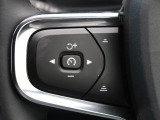 【全車速対応アダプティブクルーズコントロール】ミリ波レーダー+ステレオカメラ+赤外線により前方車輌を認識し、速度や車間距離を維持・調整。高速道路走行時や渋滞時にドライバーの負担を大幅に軽減します。