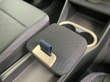 車両の詳細、ご質問につきましては、弊社営業スタッフまでお気軽にご連絡下さいませ。遠方のお客様には実車の詳細画像送信も承ります。