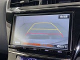バックモニター付なので後退時に後方が見えるので安心。 車は構造上、死角がたくさんなので万が一を考えると必須ですね。 あくまで補助の為の装備、バックは目視で確認する事が重要ですよ。