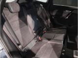 【エアバック】BMWのエアバックやその他の安全装備は、互いに補完しあう事で徹底した安全性を貫きます。万一の事故の際にそれぞれ最適な保護を提供してくれます!