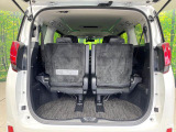 普段のお買い物や通勤、送迎等に十分な荷室スペースを確保しております。セカンドシートを倒すと、大きな荷物の積載も可能です♪