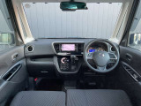 広々とした視界を体感できます。運転が楽しくなりますね。