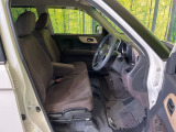 運転席シート廻りは使用感も少なく、良好な状態となっています。丁寧に使われていたことがよくわかりますね。
