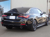 BMW認定中古車は、ドイツ本社と同様の教育・訓練を受けたBMW専門のメカニックが100項目以上のポイントを徹底的にチェックし、厳選した車輌のみを販売しております。
