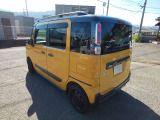 30台近くの展示車両をご用意し、ご来店お待ちしております。在庫は随時入れ替わっていますので、希望の車がない場合もちょくちょくサイトをご確認ください。