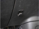 【フック】買い物袋やゴミ袋をひっかけるのに便利です。
