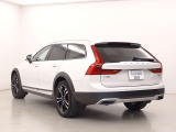 2020年モデル V90CCディーゼルD4 Pro AWD HDDナビゲーション 地デジ ETC 純正19インチアルミホイール ベンチレーションヒーターマッサージ機能付フロントシート入荷しました♪