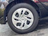 純正ホイールカバー付スチールホイール 185/65R15