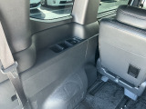 屋上展示場に常に50台以上の車両をご用意!お気に入りの1台が見つかるかも!?