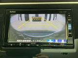 バックカメラ付きで後方の確認も安心です!スムーズな駐車・車庫入れをサポートいたします!