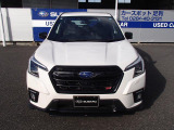 SUBARU 認定U-Car Premium:SUBARU 認定U-Carのうち、AIS評価点4.5点以上・走行距離3万キロ未満、使用月数36ヶ月未満という更に厳選したハイクオリティなクルマのみをラインアップ。