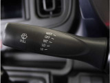 【プロのメカニック多数在籍】当社メカニックによる『プロの視点』でご納車前の整備を行います。お客様に安全且つ安心して気持ちよくお乗りいただけるように真心込めて整備いたします。