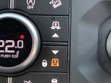 【電子制御エアサスペンション 】ドライブモードを選択するとモードにあった車高になりお客様の負担を軽減致します。オプション内にアダプティブダイナミクスも含まれます。