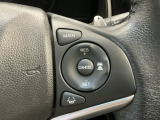 アクセルから足を離しても設定したスピードを保ち走行し、高速道路での疲労軽減に役立つクルーズコントロール付きです!