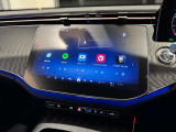 バックカメラにより駐車時の後方確認も楽にできます。