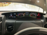 メーターは大きくスッキリしていて見やすいです!!走行距離もごらんの通り こちらの車両を長く乗ってください!!