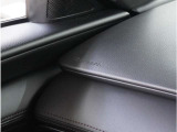 【助手席エアバッグ】助手席エアバッグはインストルメントパネルに格納されています。助手席に同乗者がいなくても運転席エアバッグと同時に膨らみます。