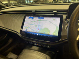 バックカメラにより駐車時の後方確認も楽にできます。
