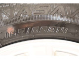 165/65R14    装着タイヤサイズです。 夏タイヤもスタッドレスタイヤの事も、トヨタモビリティ石川にご相談くださいませ