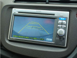 ◆バックカメラ◆リバースにするだけで映ります、後方の安全確認や、狭い駐車場での車庫入れ、雨の日や夜間など視界の悪い時に便利です!安全にバックする為には欠かせない装備です。