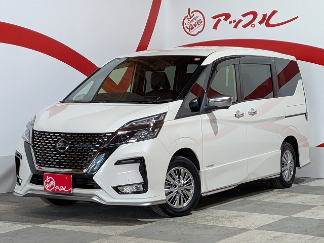 セレナ 2.0 AUTECH セーフティパッケージ 4WD