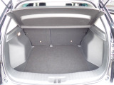 ◆定員乗車時のカーゴルームです。普段のお買い物の荷物やたくさんの収納が可能です。
