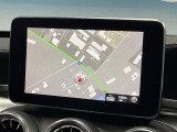 ●純正HDDナビ:一体感のあるナビは、高級感ある車内を演出してくれます。Bluetooth再生などオーディオ機能も充実しておりますので、運転もより楽しめます♪