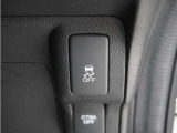 ◆VSA◆横滑り防止装置が装備されています。コーナーリング時の横すべりを抑える機能と、車両の急激な挙動変化を抑える機能で、安定した走行を実現しています。運転に安心とゆとりが出来ます。