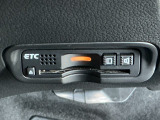 ETCも付いておりますので、高速道路の料金所もノンストップ通過可能ですよ^^是非揃えたい装備ですね!