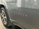 1941年世界を変える1台の誕生。アメリカ陸軍のオファーによって生まれたJeep。第二次世界大戦目前、それまで偵察用にサイドカー付きのバイクを使用していた彼らは、機動力のある新たな乗り物を必要としていました。