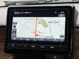 ホンダ純正の8インチギャザズナビも付いてますので、知らない道でのドライブも快適&安心です。