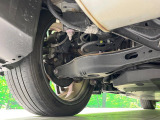 お車を安心してお乗りいただく為には、足回りの定期点検が欠かせません。サービスサポート(有償保証)では無料点検もご提供しており、安心のカーライフをお過ごしいただけるサポート体制が整っています。