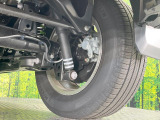 お車を安心してお乗りいただく為には、足回りの定期点検が欠かせません。サービスサポート(有償保証)では無料点検もご提供しており、安心のカーライフをお過ごしいただけるサポート体制が整っています。