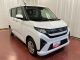 スライドドアなので、狭い場所でも荷物を持っていても、スムーズな乗り降りができます。